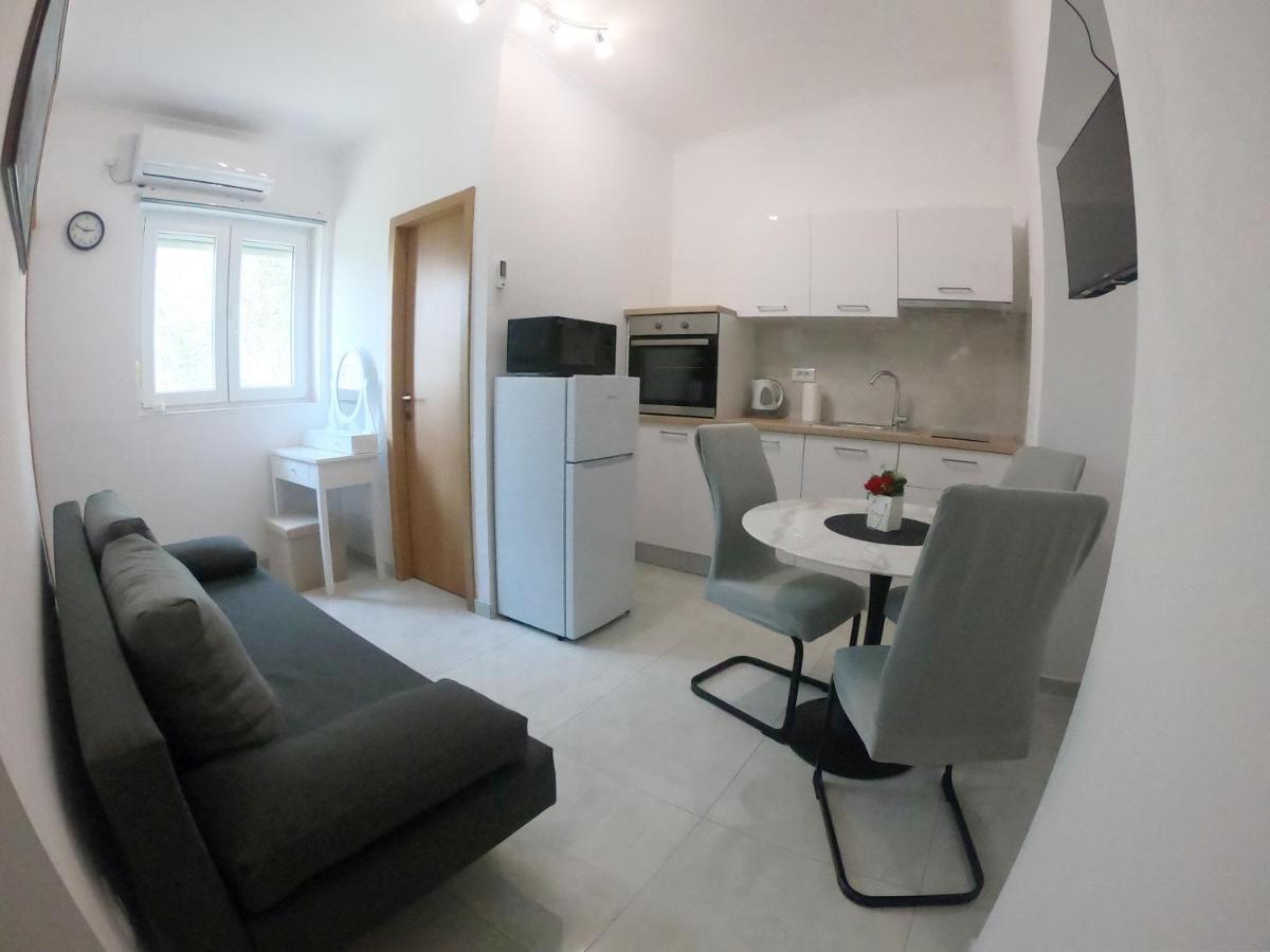 Apartman Tina Ražanac Kültér fotó